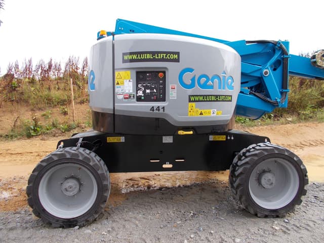 Bild 4 einer Mietmaschine vom Typ GTD-209 | Genie Z62/40J RT