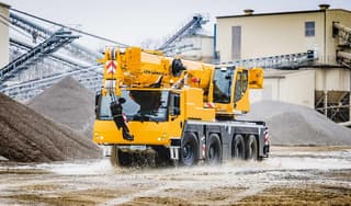 Picture of a rental machine of the type Mobilkran 90 Tonnen | Liebherr LTM 1090 4.2