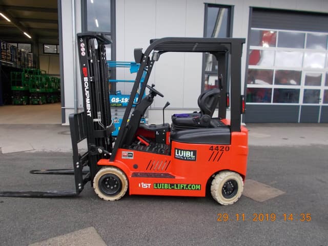 Bild 4 einer Mietmaschine vom Typ 2 Tonnen Elektro Vierrad | EP CPD20L1-Li 4700 mm