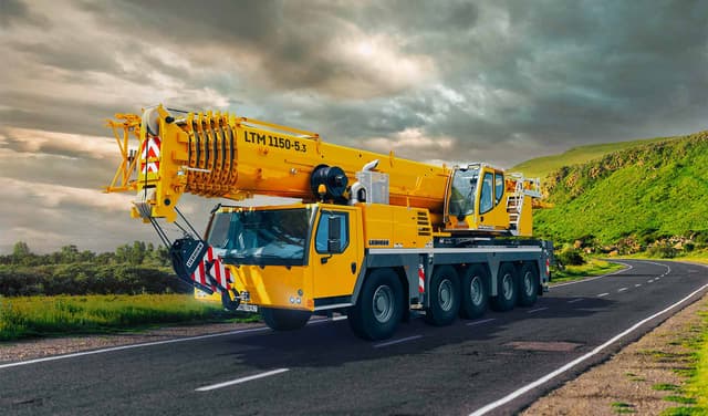 Bild 4 einer Mietmaschine vom Typ Mobilkran 100 Tonnen | Liebherr LTM 1100 5.3