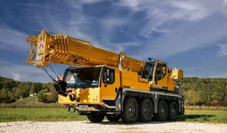 Vorschaubild 2 einer Mietmaschine vom Typ Mobilkran 70 Tonnen | Liebherr LTM 1070 4.2