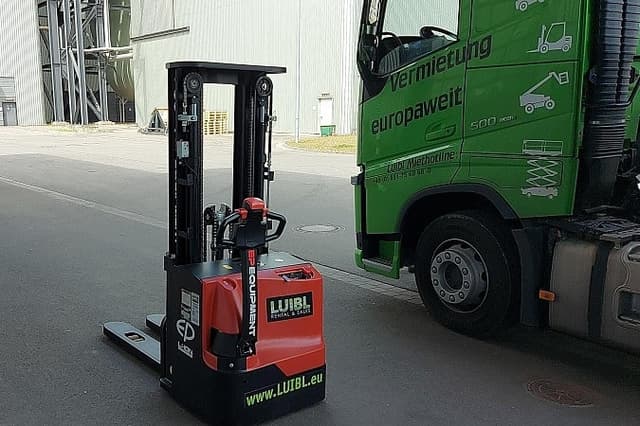 Bild 0 einer Mietmaschine vom Typ 1,6 Tonnen HH | EP ES16-16WA 5500 mm
