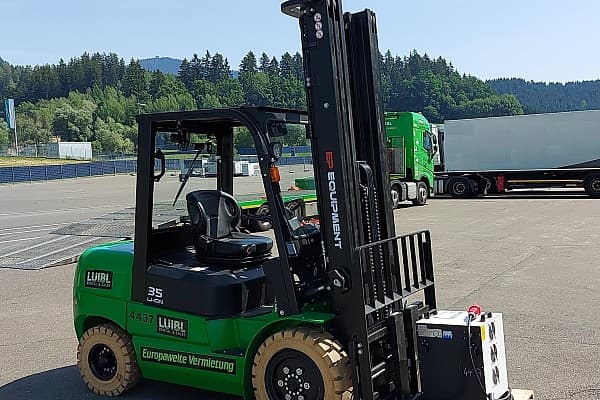 Bild 4 einer Mietmaschine vom Typ 3,5 Tonnen Elektro | EP EFL352 6000 mm