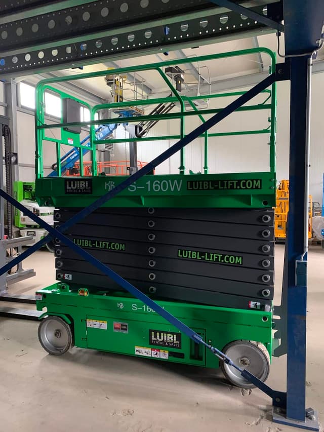 Bild 3 einer Mietmaschine vom Typ SBE-160 | KB Lift S-160W