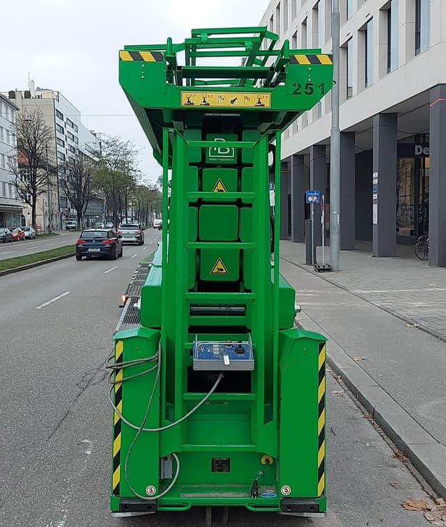 Bild 2 einer Mietmaschine vom Typ SBE-225 | PB 225-12ES 450 kg
