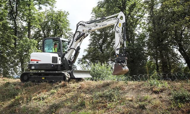 Bild 2 einer Mietmaschine vom Typ 8,5 Tonnen Kompaktbagger | Bobcat E85