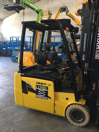 Bild einer Mietmaschine vom Typ 1,8 Tonnen Elektro Dreirad | Hyundai 18BT-9 5500 mm