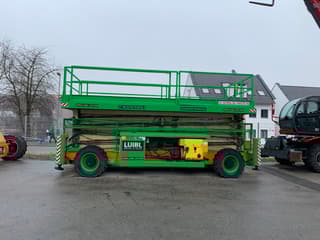 Picture of a rental machine of the type SBD-337 | Holland Lift Megastar G320