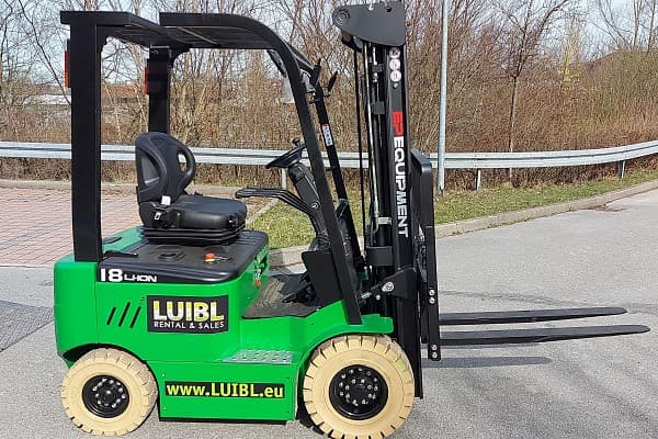 Bild 3 einer Mietmaschine vom Typ 1,8 Tonnen Elektro Vierrad | EP EFL181 4800 mm