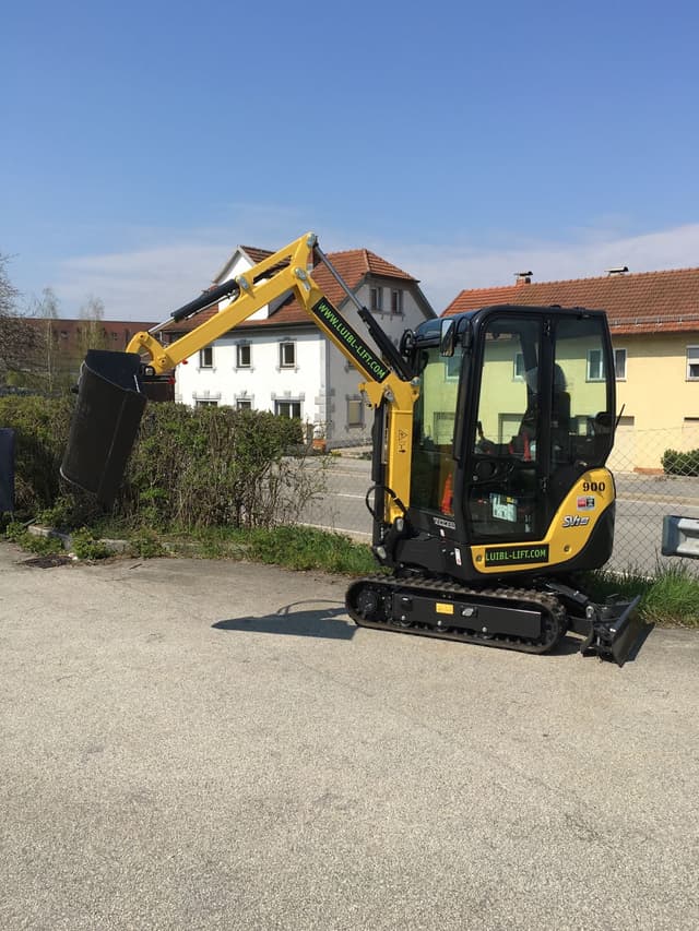 Bild 0 einer Mietmaschine vom Typ 1,8 Tonnen Minibagger | Yanmar SV18