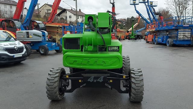 Bild 3 einer Mietmaschine vom Typ GTH-210 | Niftylift HR 21 Hybrid