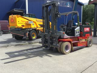 Vorschaubild 1 einer Mietmaschine vom Typ 8 Tonnen Elektro | Kalmar ECF 80-9 3450 mm