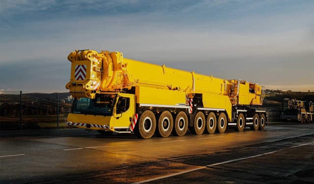 Bild 0 einer Mietmaschine vom Typ Mobilkran 750 Tonnen | Liebherr LTM 1750 9.1