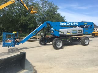 Vorschaubild 2 einer Mietmaschine vom Typ GTD-431 | Genie ZX 135/70
