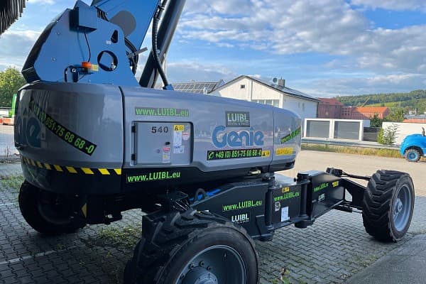 Bild 1 einer Mietmaschine vom Typ TB-401X | Genie SX-125XC