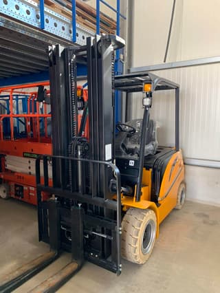 Vorschaubild 4 einer Mietmaschine vom Typ 3,5 Tonnen Elektro | Maximal Forklift FBA35-JZ 4500 mm
