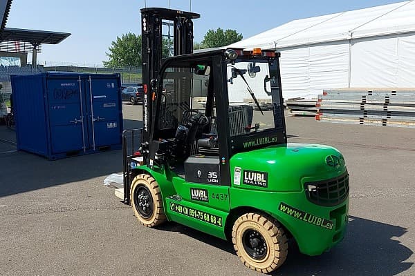 Bild 1 einer Mietmaschine vom Typ 3,5 Tonnen Elektro | EP EFL352 6000 mm