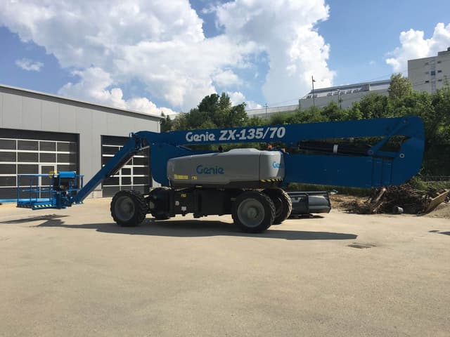 Bild 3 einer Mietmaschine vom Typ GTD-431 | Genie ZX 135/70