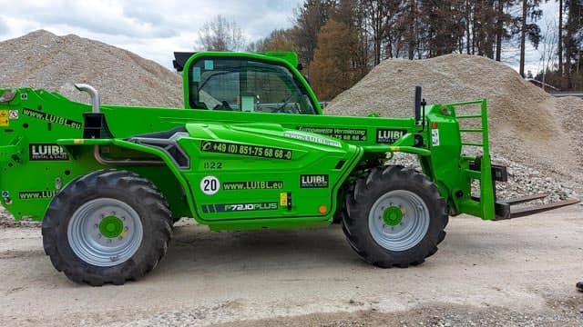 Bild 2 einer Mietmaschine vom Typ TSH-7210 | Merlo P. 72.10
