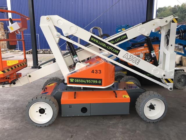 Bild 0 einer Mietmaschine vom Typ GTE-135 | Snorkel A38E