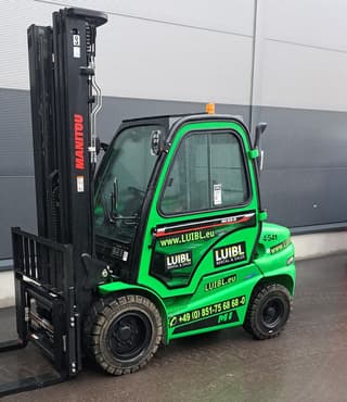 Picture of a rental machine of the type 3,5 Tonnen Diesel | Manitou MI 35 D ST5