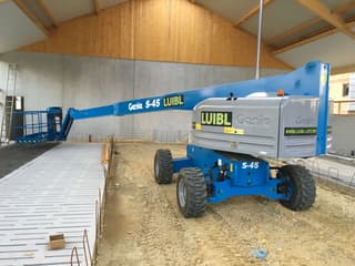 Bild einer Mietmaschine vom Typ TB-158 | Genie S-45