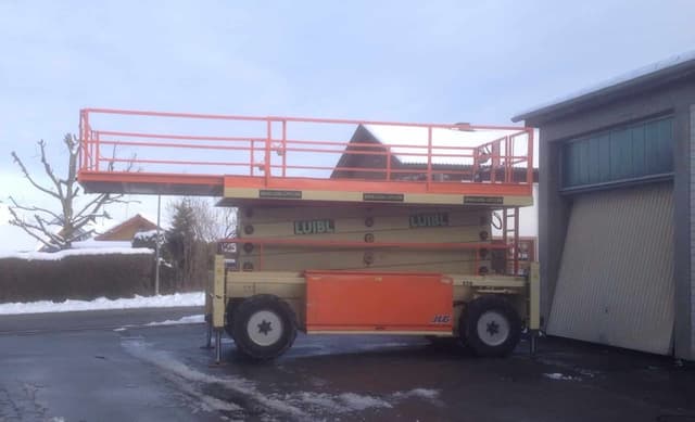 Bild 3 einer Mietmaschine vom Typ SBD-230 | JLG Liftlux 210-25