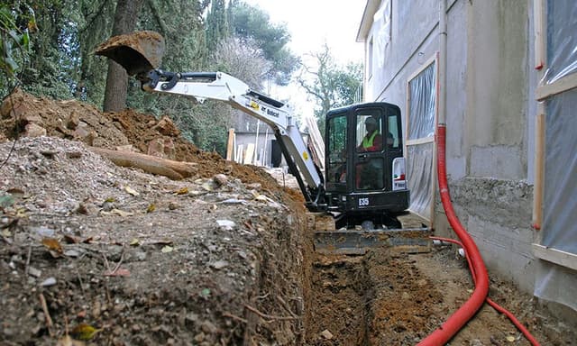 Bild 4 einer Mietmaschine vom Typ 3,5 Tonnen Minibagger | Bobcat E35