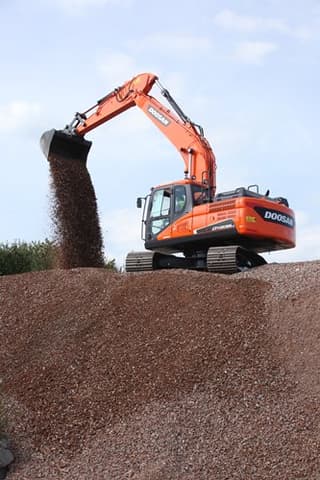 Bild einer Mietmaschine vom Typ 23 Tonnen Kettenbagger | Doosan DX-235LC-5