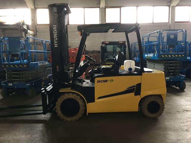 Bild 4 einer Mietmaschine vom Typ 5 Tonnen Elektro | Hyundai 50B-9 6000 mm