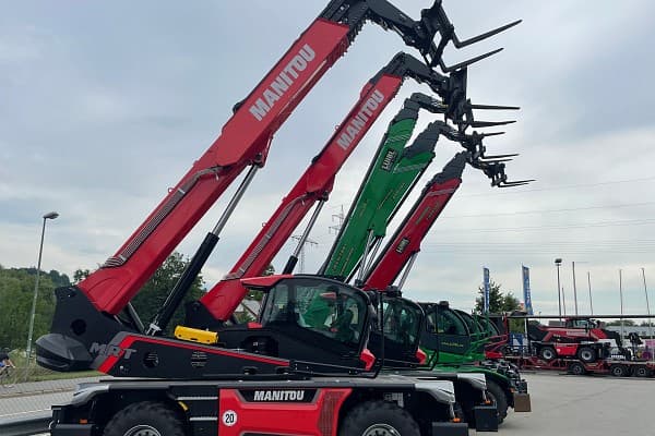Bild 1 einer Mietmaschine vom Typ TSR-6030 | Manitou MRT 3060