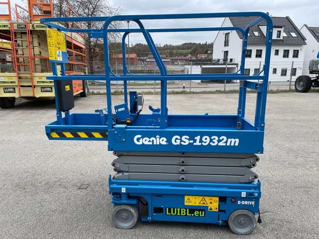 Bild 2 einer Mietmaschine vom Typ SBE-075 | Genie GS 1932m E-Drive
