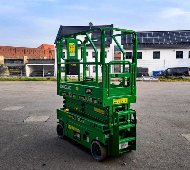 Bild 3 einer Mietmaschine vom Typ SBE-078 | Magni ES0807AC