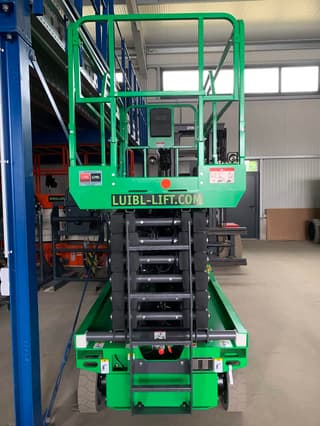 Vorschaubild 4 einer Mietmaschine vom Typ SBE-160 | KB Lift S-160W