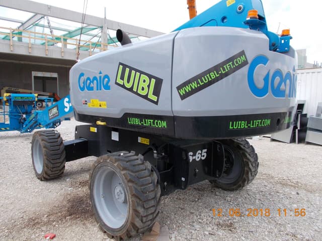 Bild 1 einer Mietmaschine vom Typ TB-218 | Genie S-65